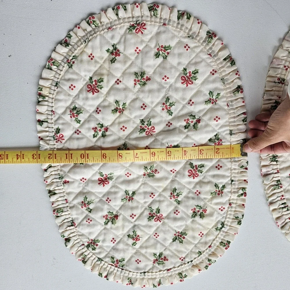 1980s 1990s Quilted Oval Placemats 2 Set Holly Tree Bow Cottagecore Holiday #55